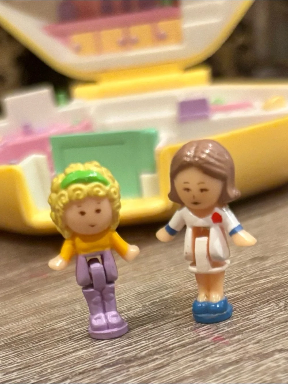 Vintage Polly Pocket~ Polly’s Hairdressing Salon 1990 Bluebird Toys